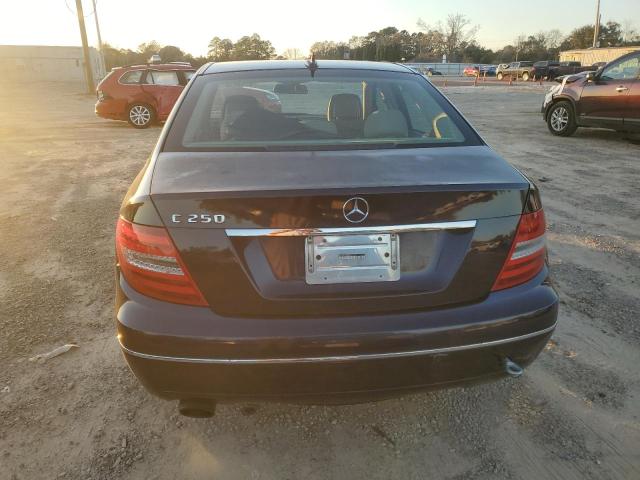 Photo 6 from auction – 2012 MERCEDES-BENZ C 250 with VIN WDDGF4HB2CA664153