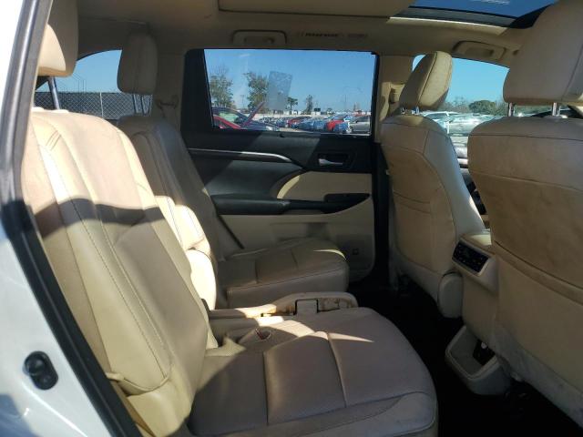 Foto 11 de la subasta – 2015 TOYOTA HIGHLANDER con VIN 5TDYKRFH7FS085763