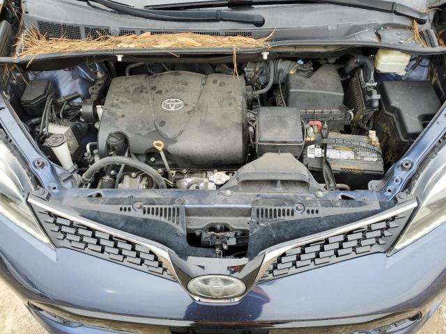 Photo 12 from auction – 2018 TOYOTA SIENNA SE with VIN 5TDXZ3DC6JS928095
