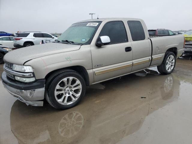 CHEVROLET SILVERADO 2002 with VIN 2GCEC19T121124365 - Photo from auction