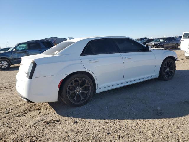Photo 3 from auction – 2017 CHRYSLER 300 S with VIN 2C3CCABG3HH518846