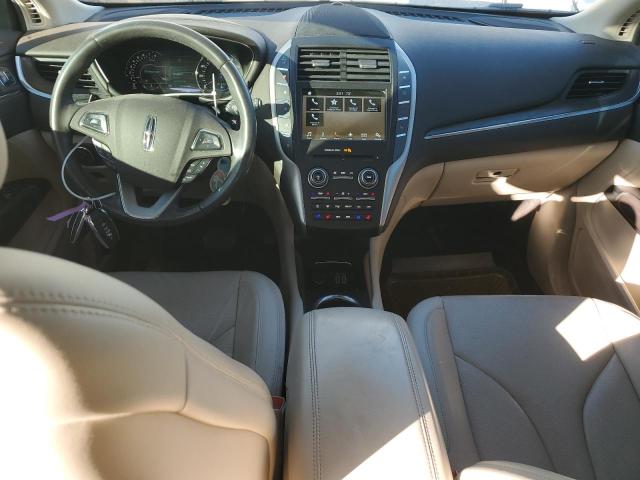 Photo 8 from auction – 2017 LINCOLN MKC RESERV with VIN 5LMCJ3C99HUL35678