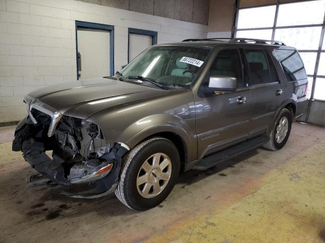 LINCOLN NAVIGATOR 2004 with VIN 5LMFU27R04LJ29755 - Photo from auction