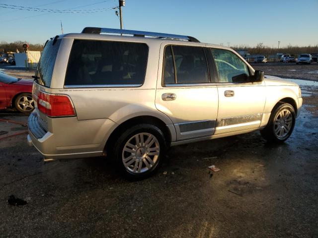 Photo 3 from auction – 2011 LINCOLN NAVIGATOR with VIN 5LMJJ2H50BEJ05844