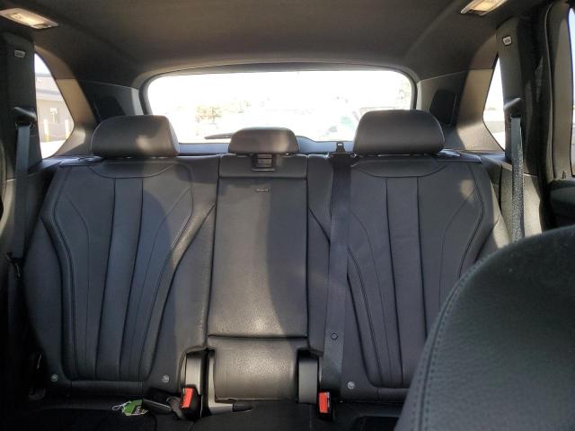 Photo 10 from auction – 2017 BMW X5 XDRIVE3 with VIN 5UXKR0C55H0V67434