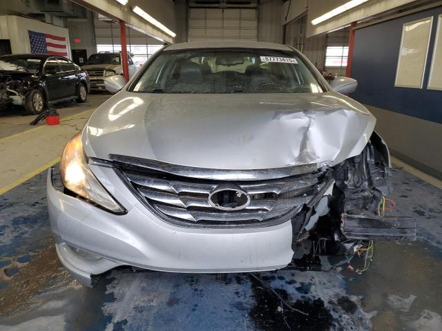 Photo 5 from auction – 2012 HYUNDAI SONATA SE with VIN 5NPEC4ABXCH359139