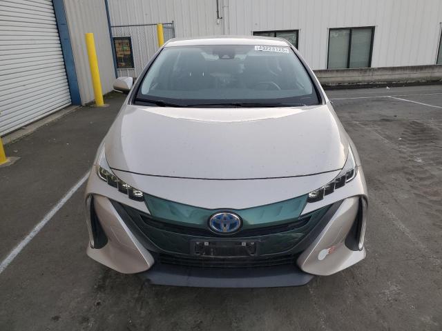 Photo 5 from auction – 2018 TOYOTA PRIUS PRIM with VIN JTDKARFP1J3090449