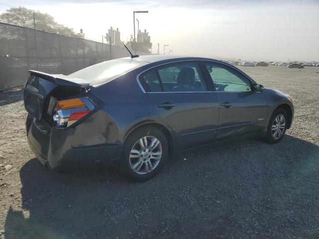 Photo 3 from auction – 2011 NISSAN ALTIMA HYB with VIN 1N4CL2AP7BC104052