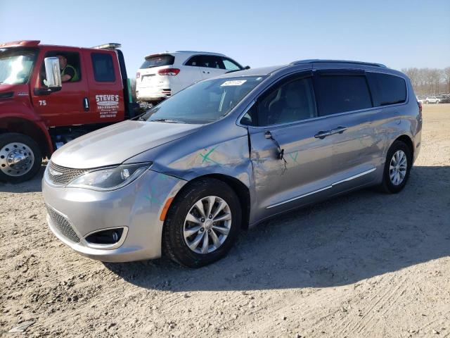 CHRYSLER PACIFICA T 2018 with VIN 2C4RC1BG2JR141738 - Photo from auction