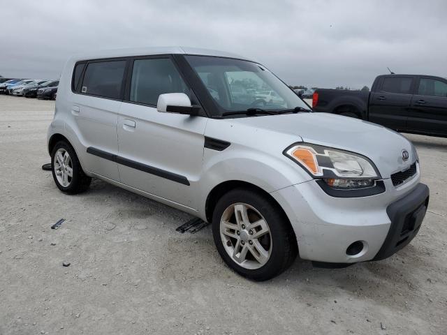 Photo 4 from auction – 2010 KIA SOUL + with VIN KNDJT2A26A7139260