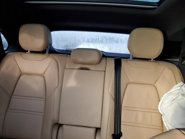 Photo 10 from auction – 2019 PORSCHE CAYENNE S with VIN WP1AB2AY3KDA61528