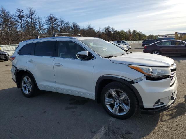 Photo 4 from auction – 2015 TOYOTA HIGHLANDER with VIN 5TDDKRFH3FS110558