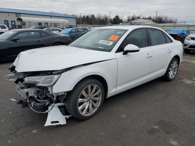 AUDI A4 PREMIUM 2017 с VIN WAUGMAF48HN071235 - Фото с аукциона