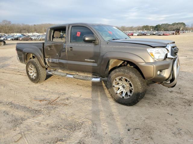 Photo 4 from auction – 2013 TOYOTA TACOMA DOU with VIN 5TFLU4EN2DX076877