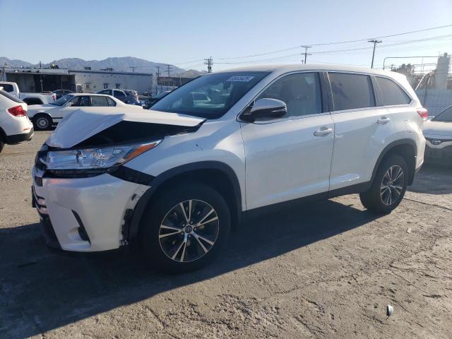TOYOTA HIGHLANDER 2019 with VIN 5TDZZRFH9KS300019 - Photo from auction