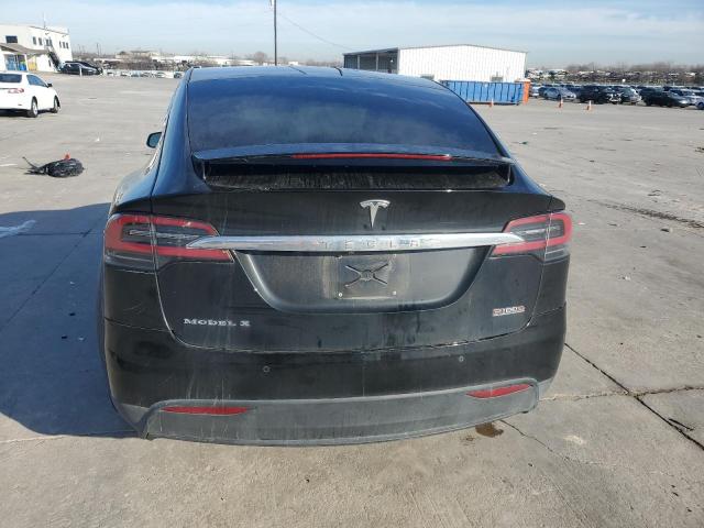 Photo 6 from auction – 2017 TESLA MODEL X with VIN 5YJXCDE4XHF053486