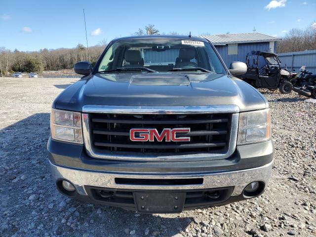 Photo 5 from auction – 2011 GMC SIERRA K15 with VIN 1GTR2WE38BZ359358