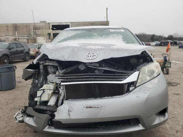 Photo 5 from auction – 2014 TOYOTA SIENNA XLE with VIN 5TDDK3DC8ES092903