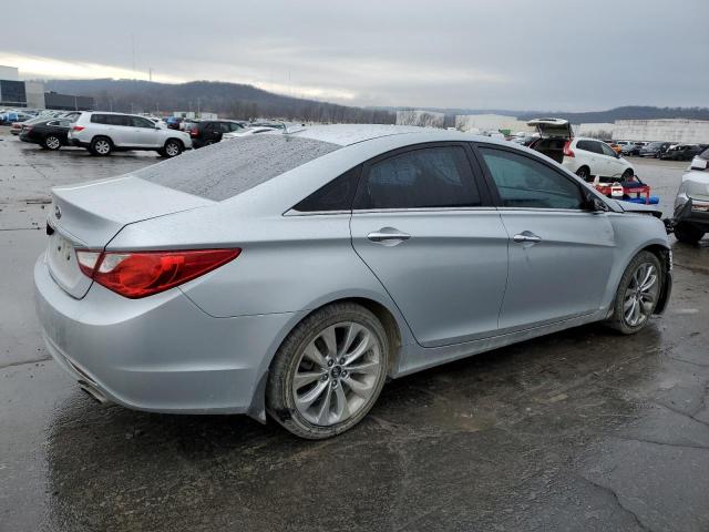 Photo 3 from auction – 2012 HYUNDAI SONATA SE with VIN 5NPEC4AB1CH429353