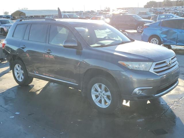 Photo 4 from auction – 2013 TOYOTA HIGHLANDER with VIN 5TDZK3EH3DS094007