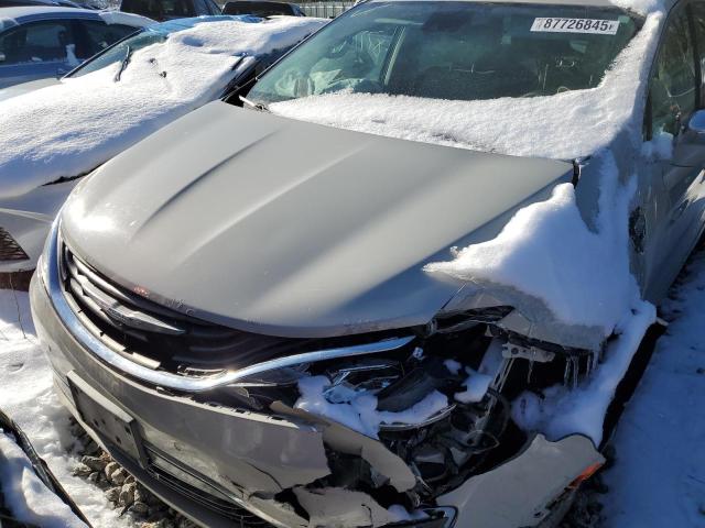 Photo 5 from auction – 2017 CHRYSLER PACIFICA E with VIN 2C4RC1N77HR723825