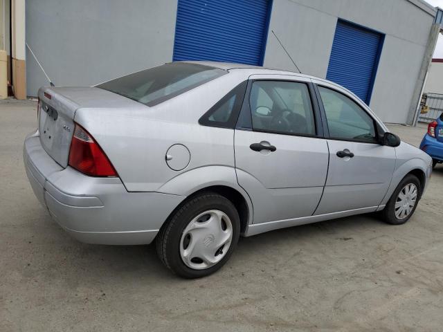 Photo 3 from auction – 2005 FORD FOCUS ZX4 with VIN 1FAFP34N85W133709
