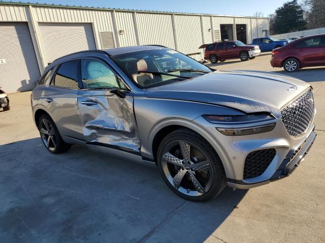 Photo 4 from auction – 2024 GENESIS GV70 BASE with VIN 5NMMADTB9RH004869