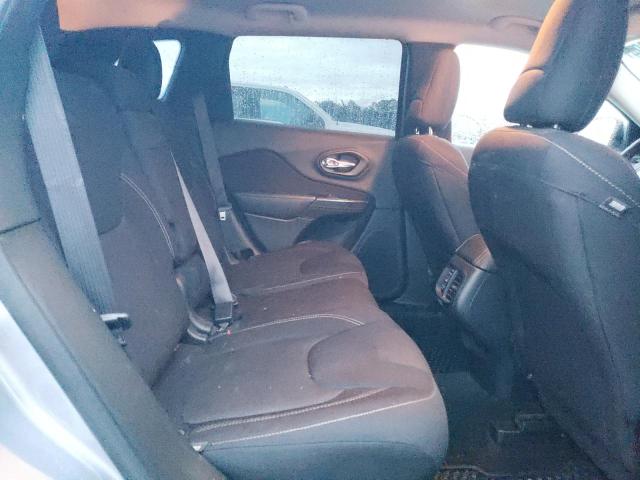 Photo 11 from auction – 2017 JEEP CHEROKEE L with VIN 1C4PJLCB4HW542057