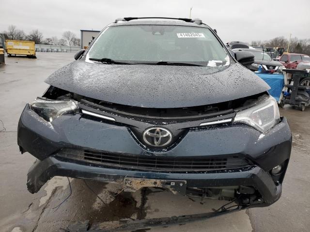 Photo 5 from auction – 2017 TOYOTA RAV4 LE with VIN 2T3BFREV8HW641291