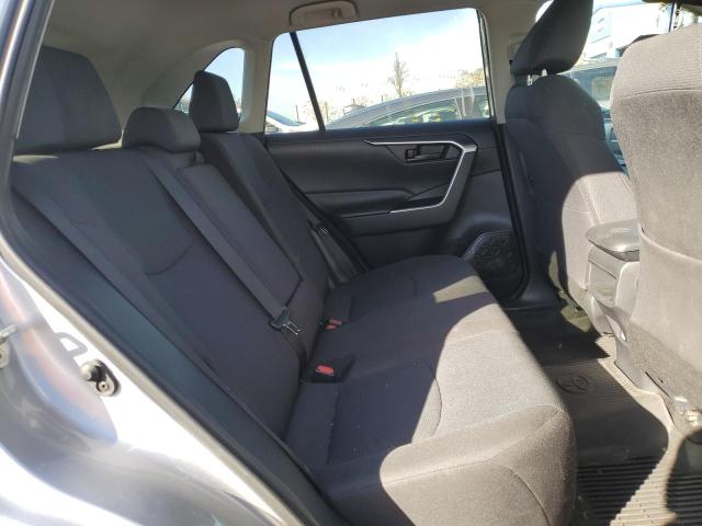 Photo 11 from auction – 2020 TOYOTA RAV4 LE with VIN 2T3F1RFV1LC102293