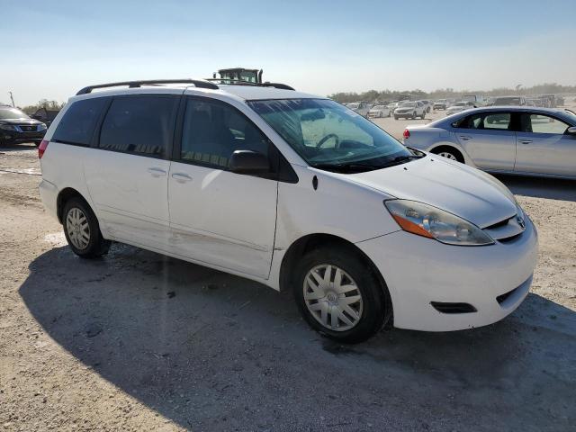 Photo 4 from auction – 2010 TOYOTA SIENNA CE with VIN 5TDKK4CC5AS330117