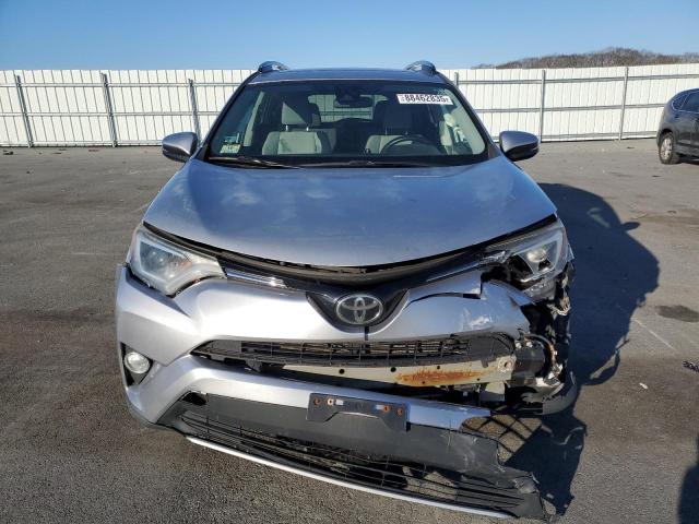 Photo 5 from auction – 2017 TOYOTA RAV4 XLE with VIN 2T3RFREV0HW611751