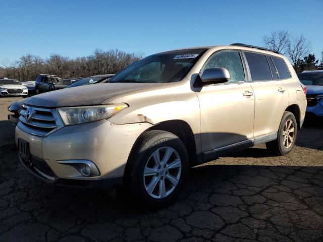 TOYOTA HIGHLANDER 2011 with VIN 5TDBK3EH2BS050921 - Photo from auction
