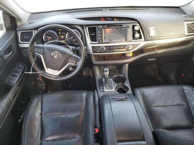 Photo 8 from auction – 2019 TOYOTA HIGHLANDER with VIN 5TDDZRFH8KS991327