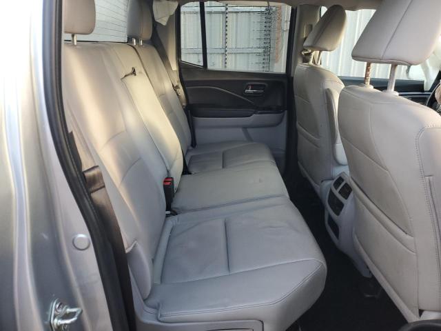 Photo 10 from auction – 2017 HONDA RIDGELINE with VIN 5FPYK2F6XHB002959
