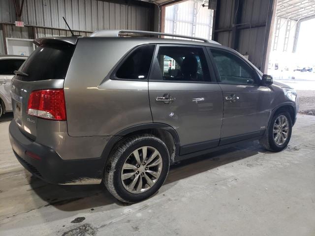Photo 3 from auction – 2011 KIA SORENTO EX with VIN 5XYKUDA22BG033860