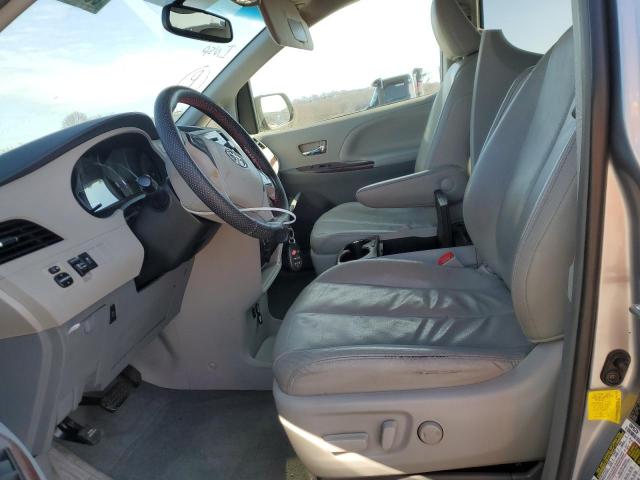 Photo 7 from auction – 2012 TOYOTA SIENNA XLE with VIN 5TDYK3DC8CS256150
