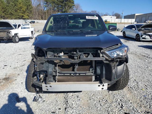 Photo 5 from auction – 2016 TOYOTA 4RUNNER SR with VIN JTEZU5JR8G5141235