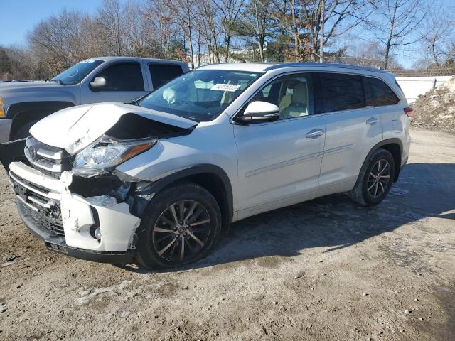 TOYOTA HIGHLANDER 2018 with VIN 5TDJZRFH6JS913971 - Photo from auction