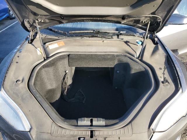 Photo 11 from auction – 2015 TESLA MODEL S 60 with VIN 5YJSA1S16FFP71476