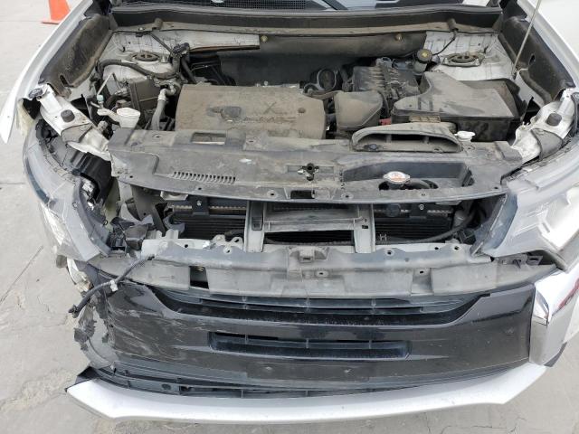 Photo 12 from auction – 2016 MITSUBISHI OUTLANDER with VIN JA4AD3A34GZ018570