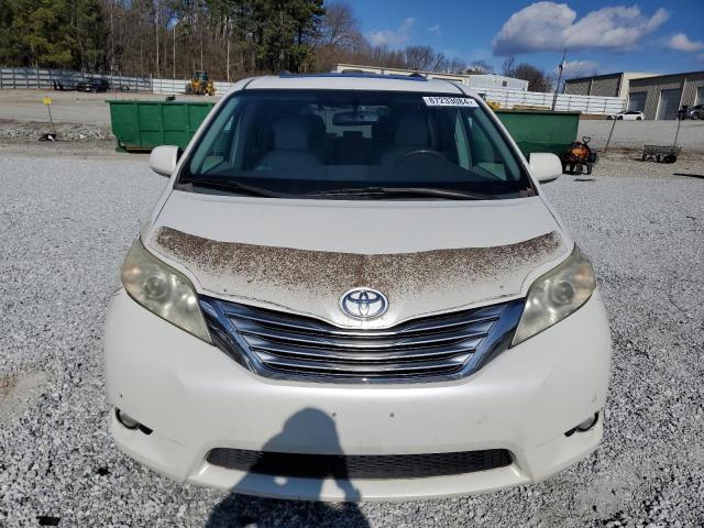 Photo 5 from auction – 2011 TOYOTA SIENNA XLE with VIN 5TDDK3DC7BS005052