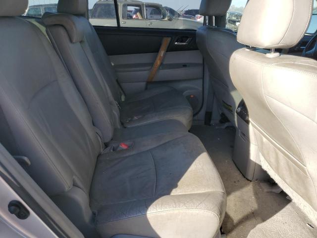 Photo 11 from auction – 2010 TOYOTA HIGHLANDER with VIN JTEJW3EH2A2047177