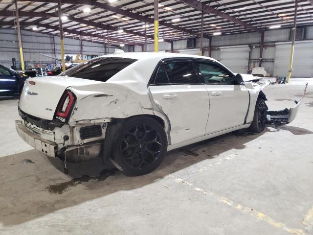 Photo 3 from auction – 2018 CHRYSLER 300 TOURIN with VIN 2C3CCAAGXJH340487