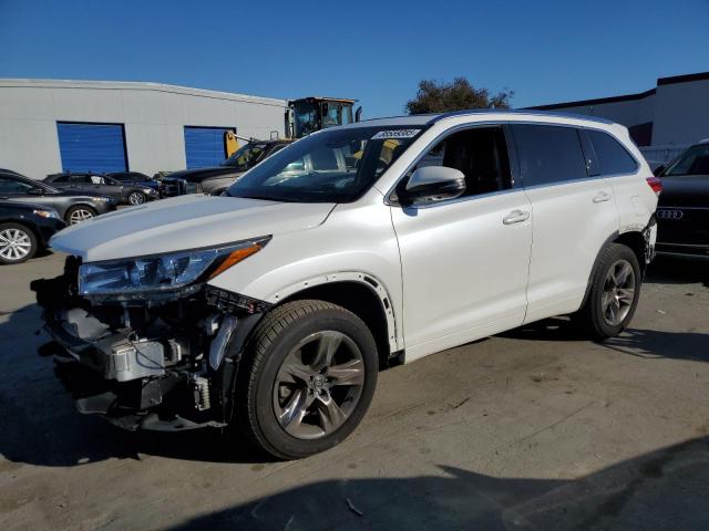 TOYOTA HIGHLANDER 2019 with VIN 5TDDZRFH0KS741841 - Photo from auction