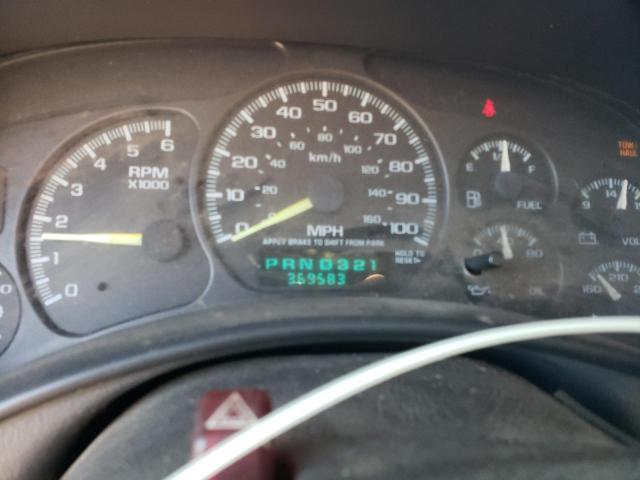 Photo 9 from auction – 2000 CHEVROLET SILVERADO with VIN 1GCFC29U5YE418894