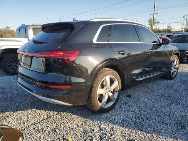Foto 3 de la subasta – 2019 AUDI E-TRON PRE con VIN WA1LAAGEXKB023255