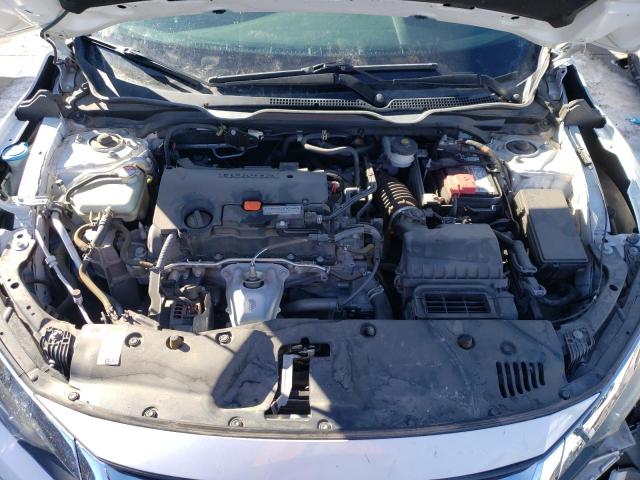Foto 11 de la subasta – 2017 HONDA CIVIC EX con VIN 19XFC2F81HE075352