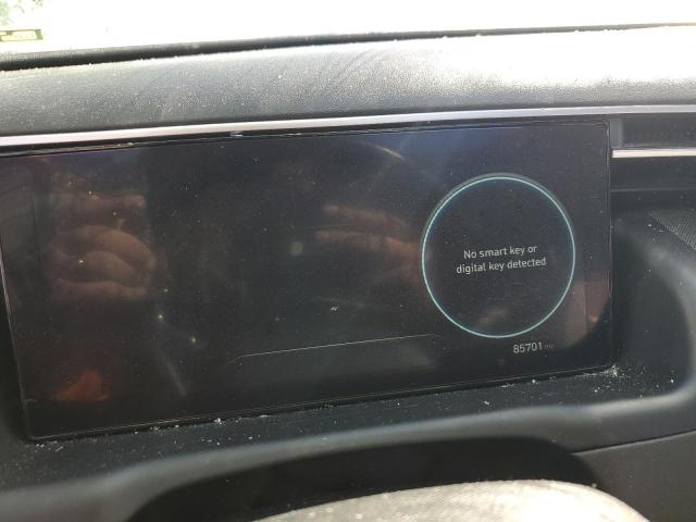 Photo 9 from auction – 2023 HYUNDAI TUCSON LIM with VIN 5NMJECAE6PH203647