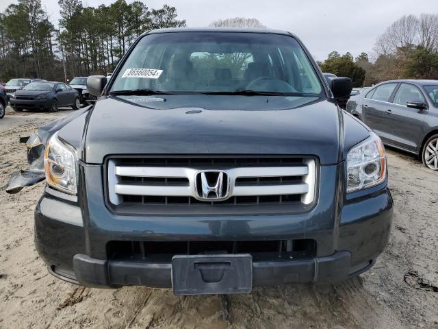 Photo 5 from auction – 2006 HONDA PILOT LX with VIN 5FNYF28116B002005
